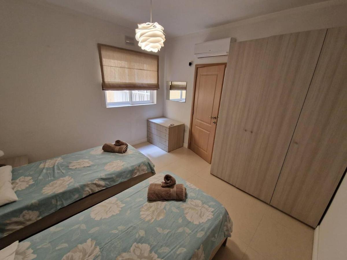 Seabreeze Casablanca Flat Daire Zebbug  Dış mekan fotoğraf